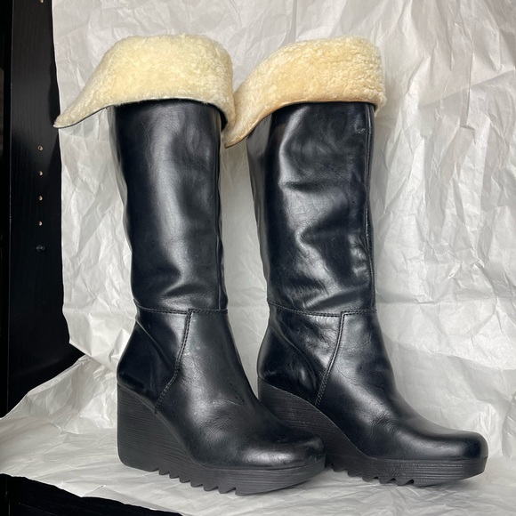 Preloved MICHAEL Michael Kors y2k leather sherpa trim wedge boots size 7.5 - Picture 5 of 17